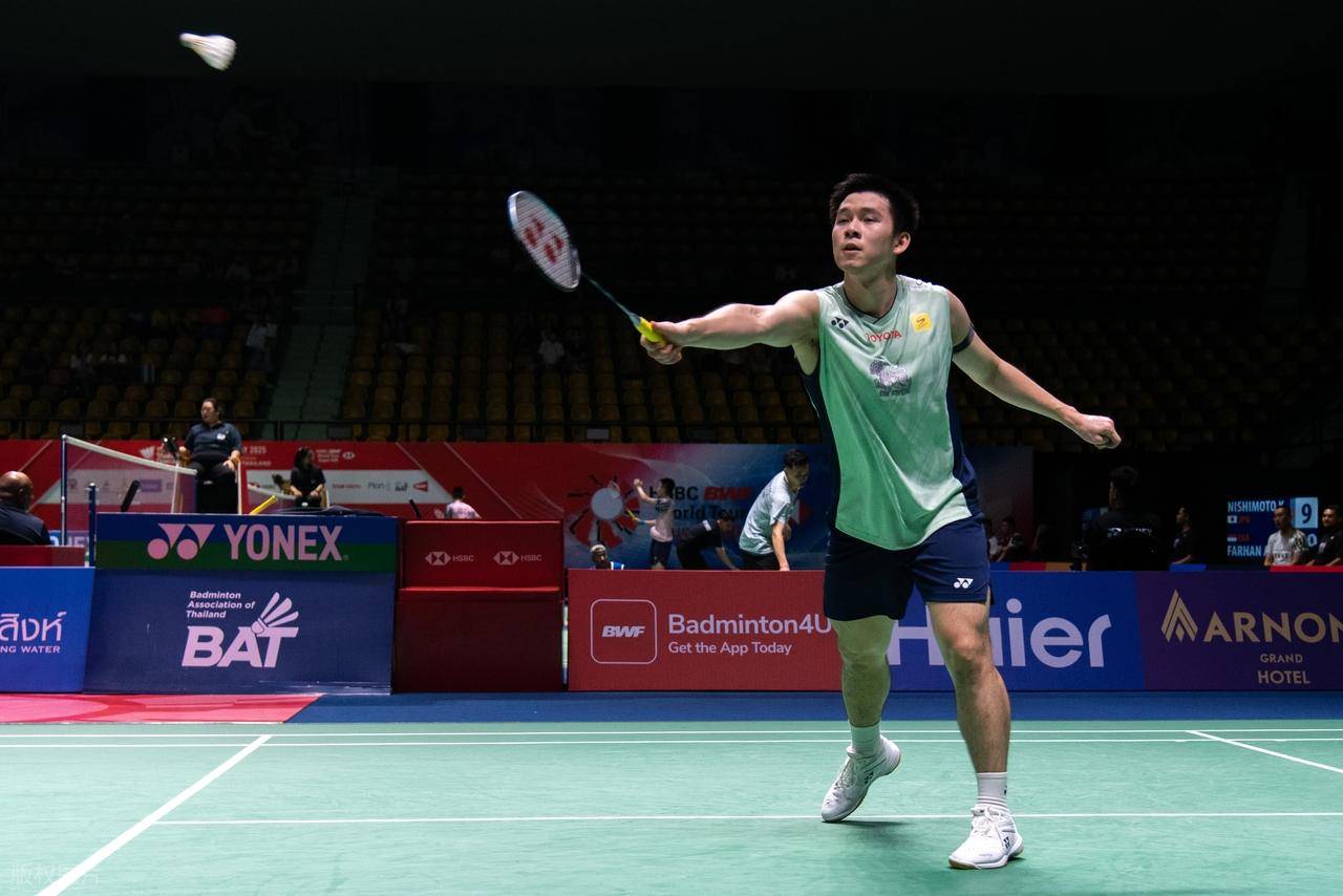 游向上游迈 游向上游迈